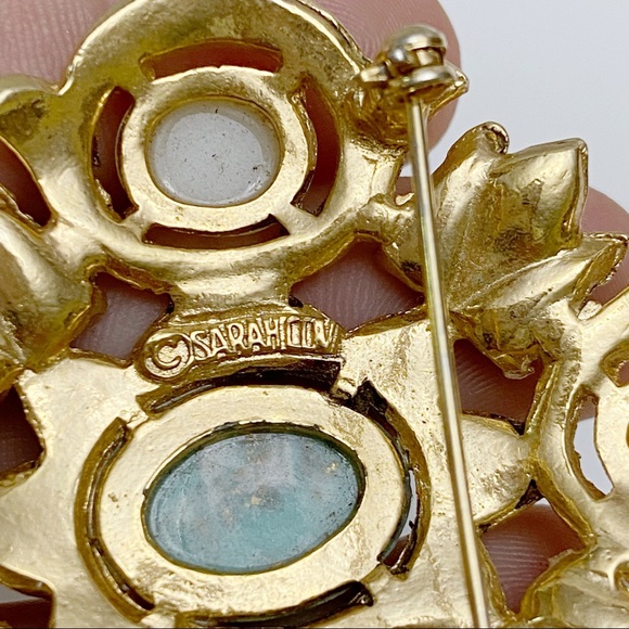 Vintage 1960s Sarah Coventry Signed Faux Pearl Foil Turquoise Cabochon Brooch - Picture 7 of 7